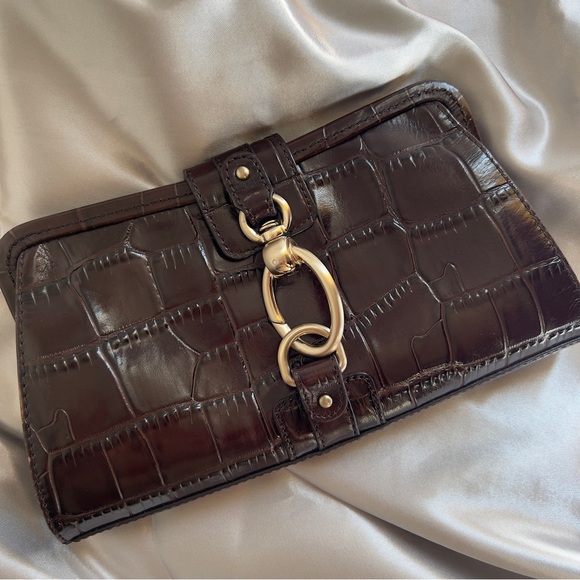 Ann Taylor Handbags - Ann Taylor Women’s Brown Crocodile Embossed Leather Clutch Handbag Purse NWOT
